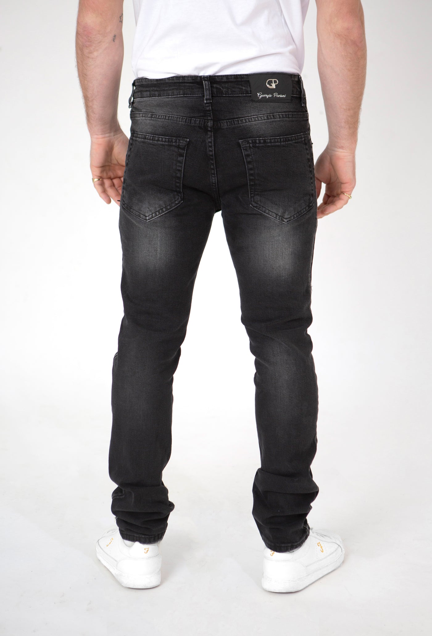 BLACK DISTRESSED PAINT SPLATTER (RED & WHITE) – GEORGIO PEVIANI